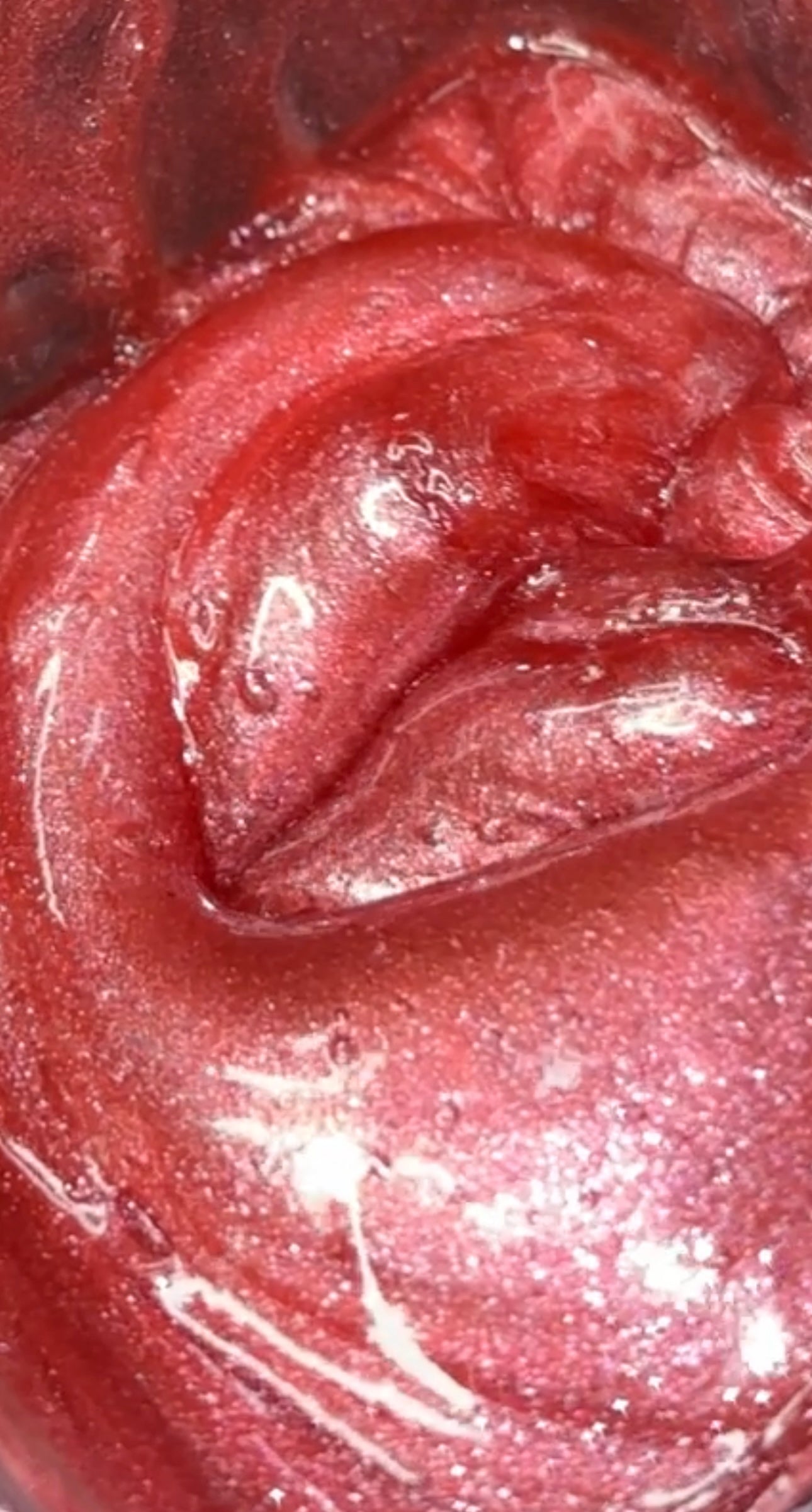 Lip plumping gloss ~ pink shimmer